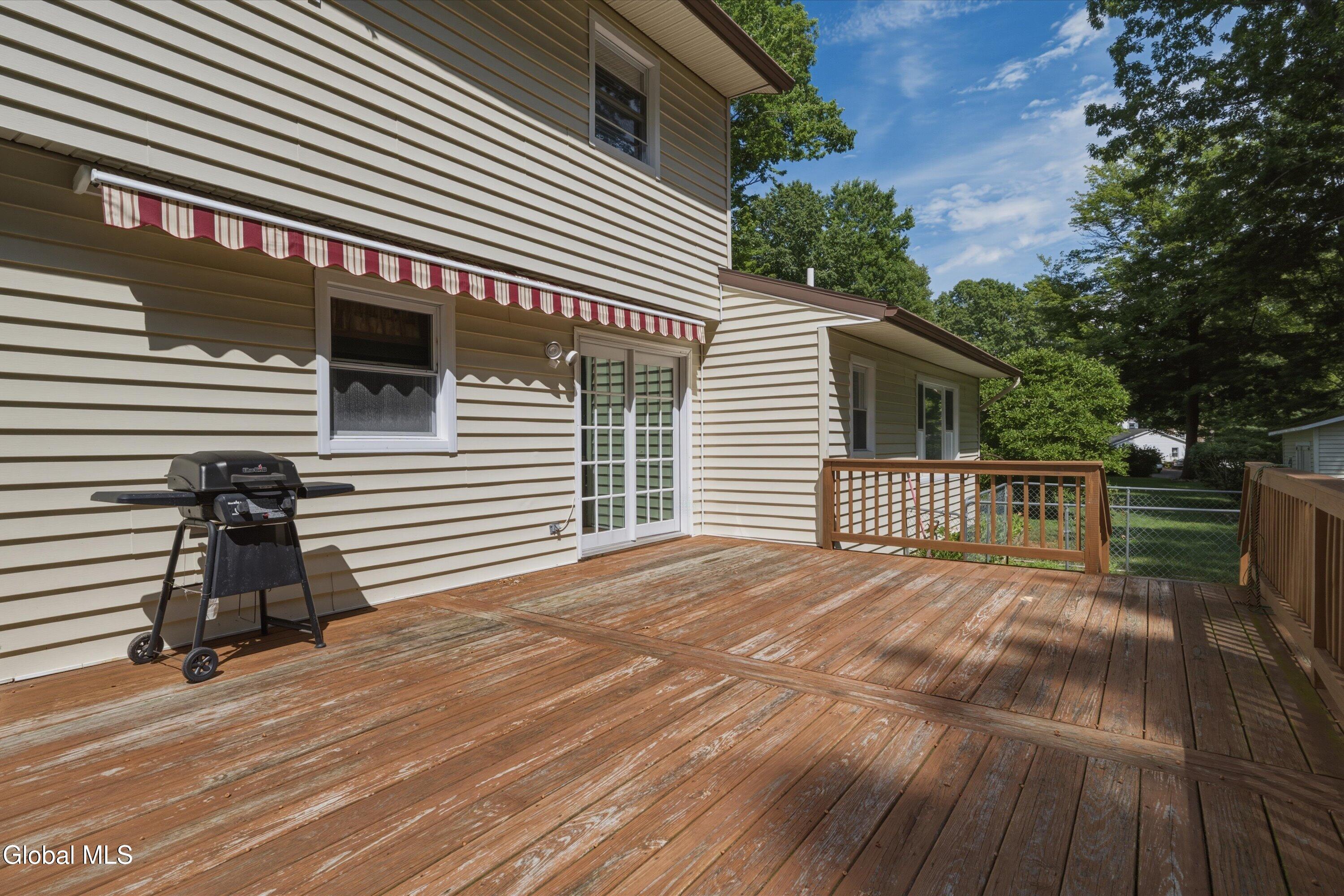42 Brookline Drive Clifton Park NY 12065