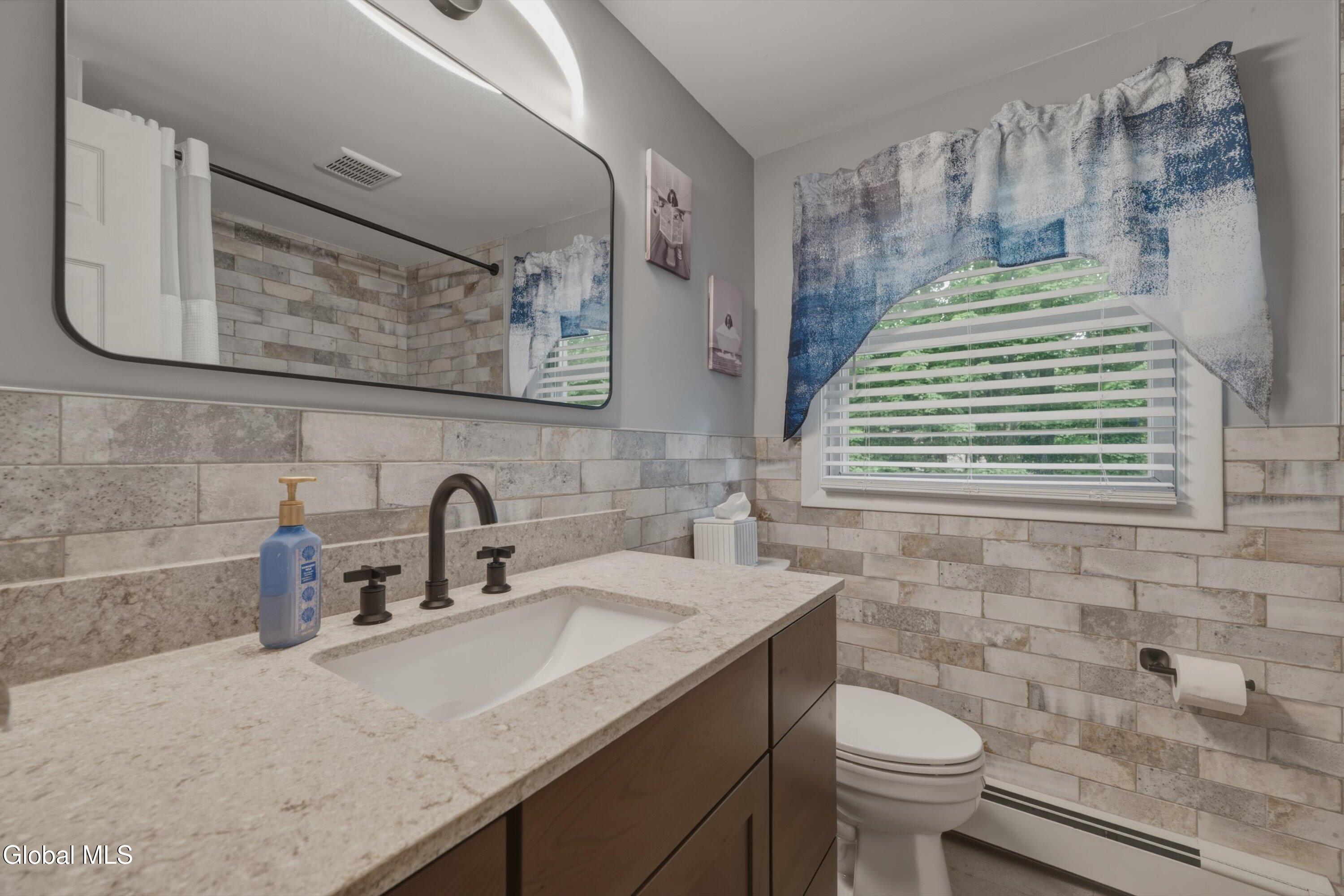 42 Brookline Drive Clifton Park NY 12065