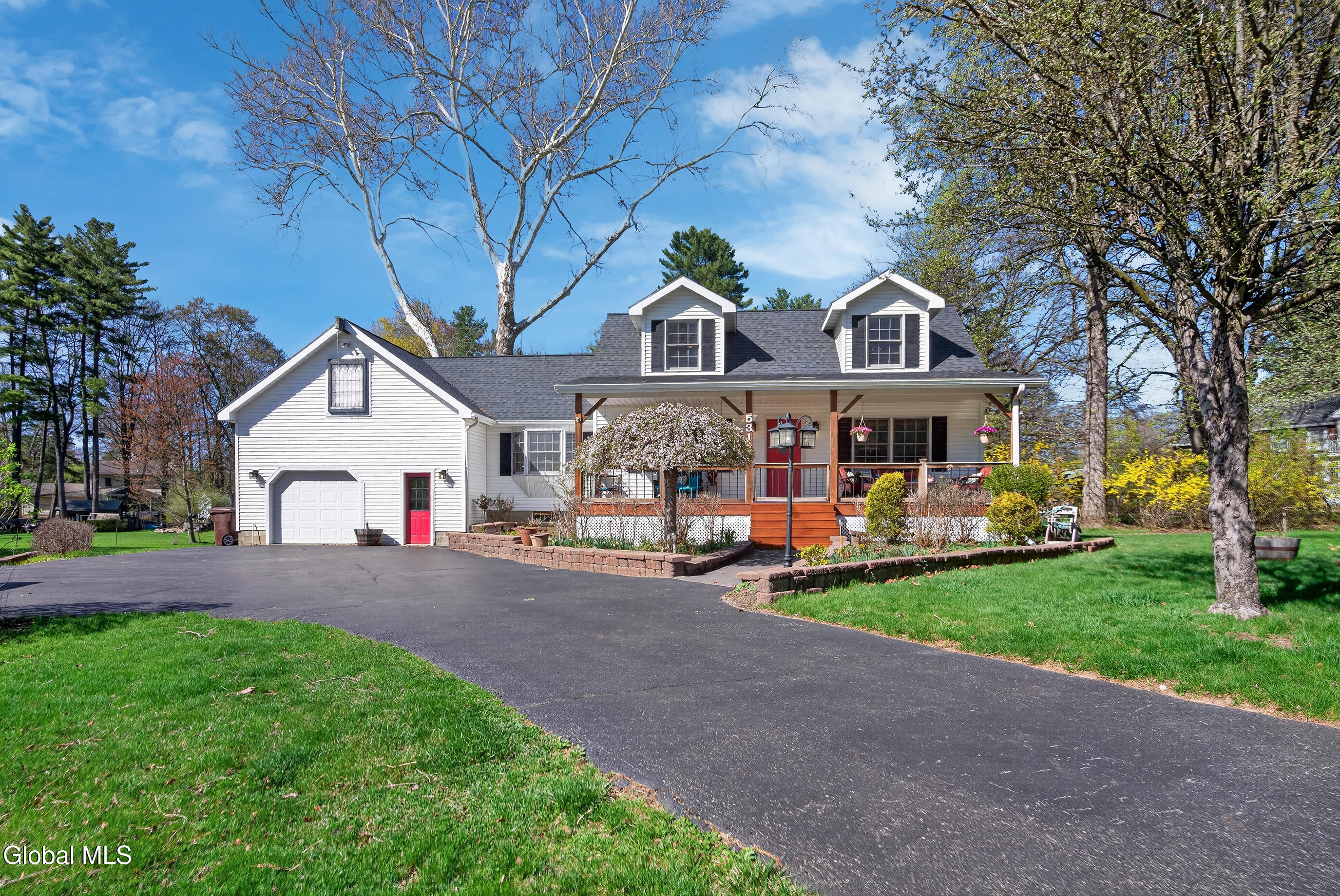 531 Delaware Avenue Delmar NY 12054
