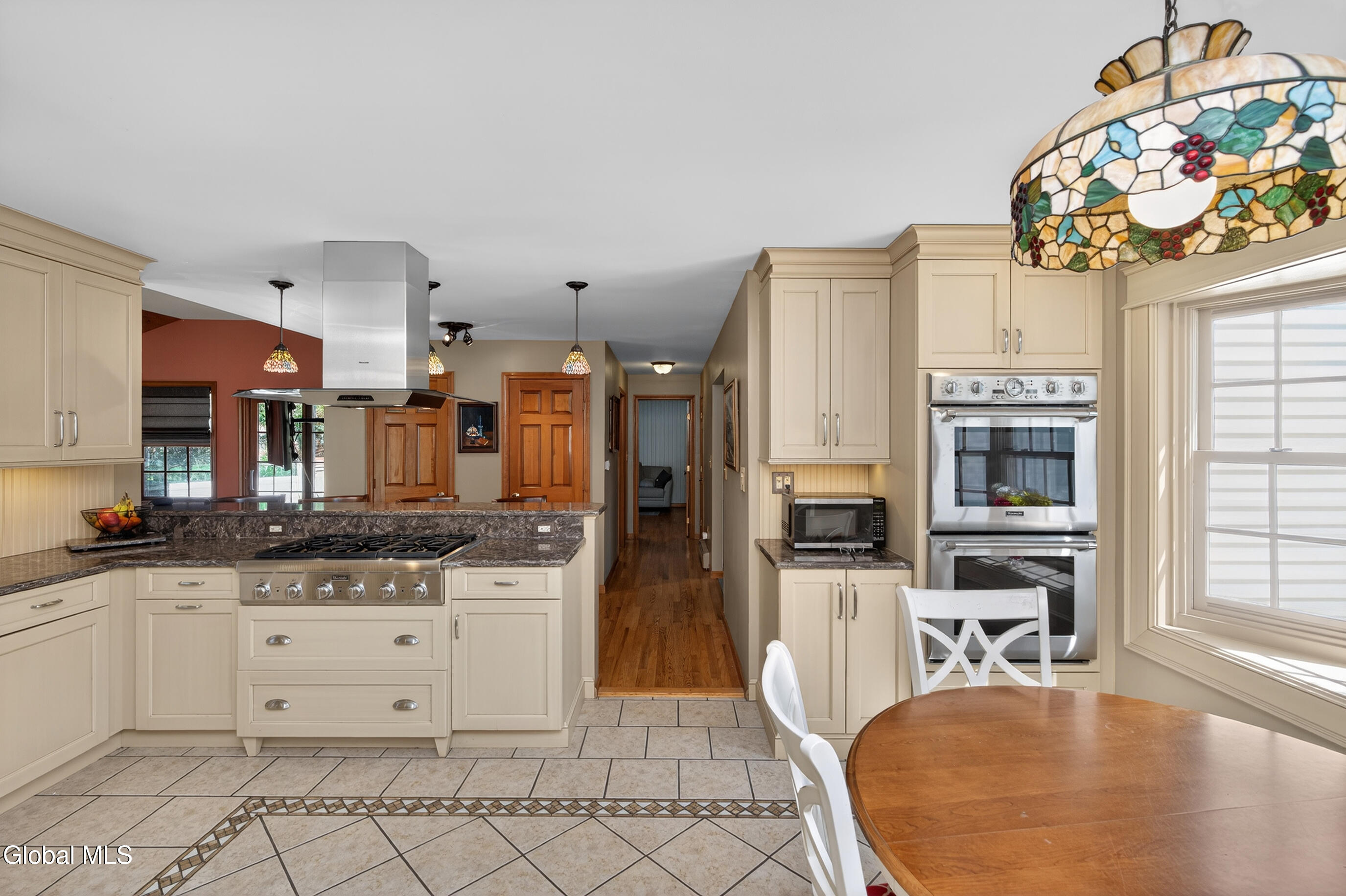 531 Delaware Avenue Delmar NY 12054