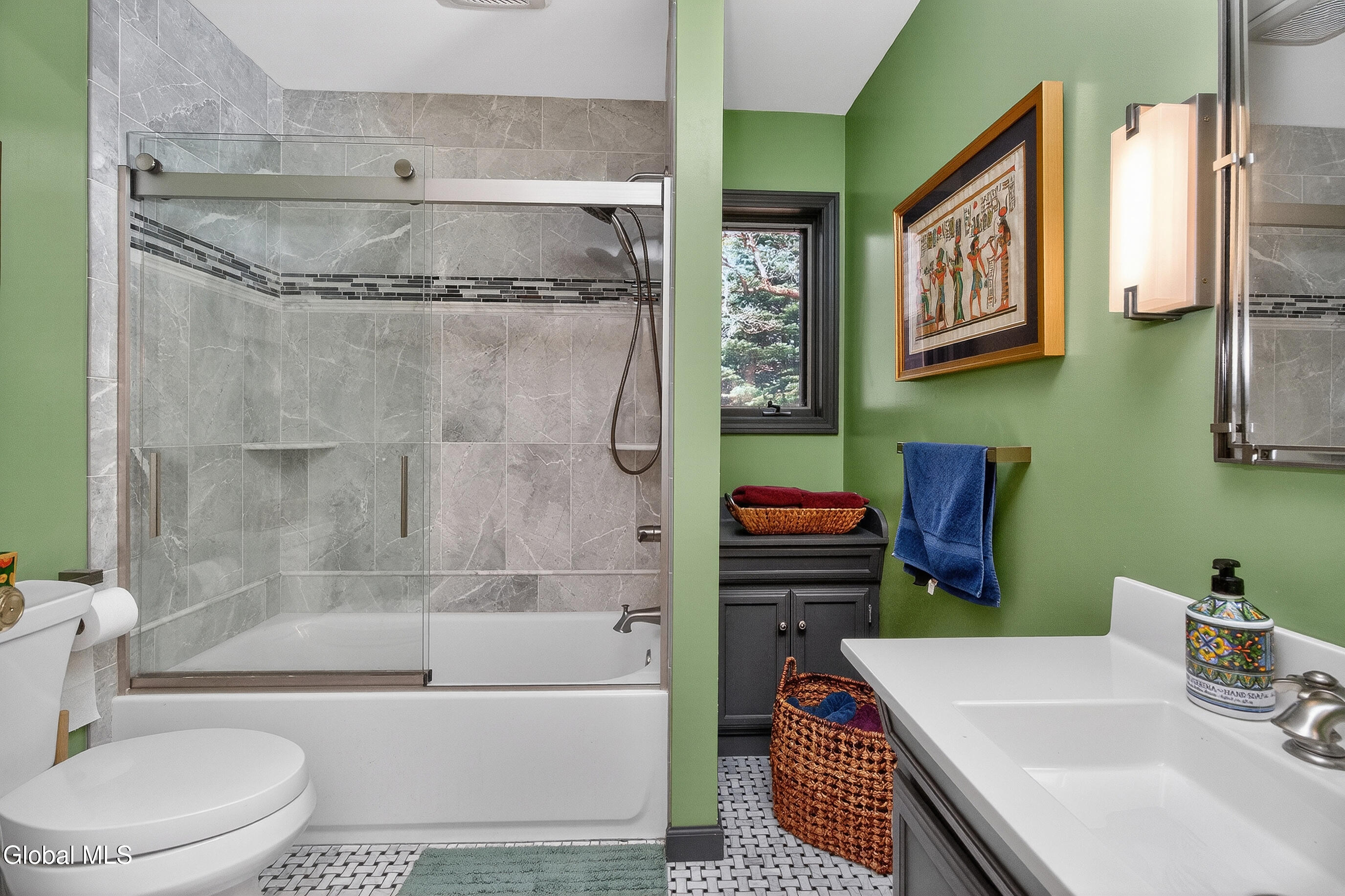 531 Delaware Avenue Delmar NY 12054
