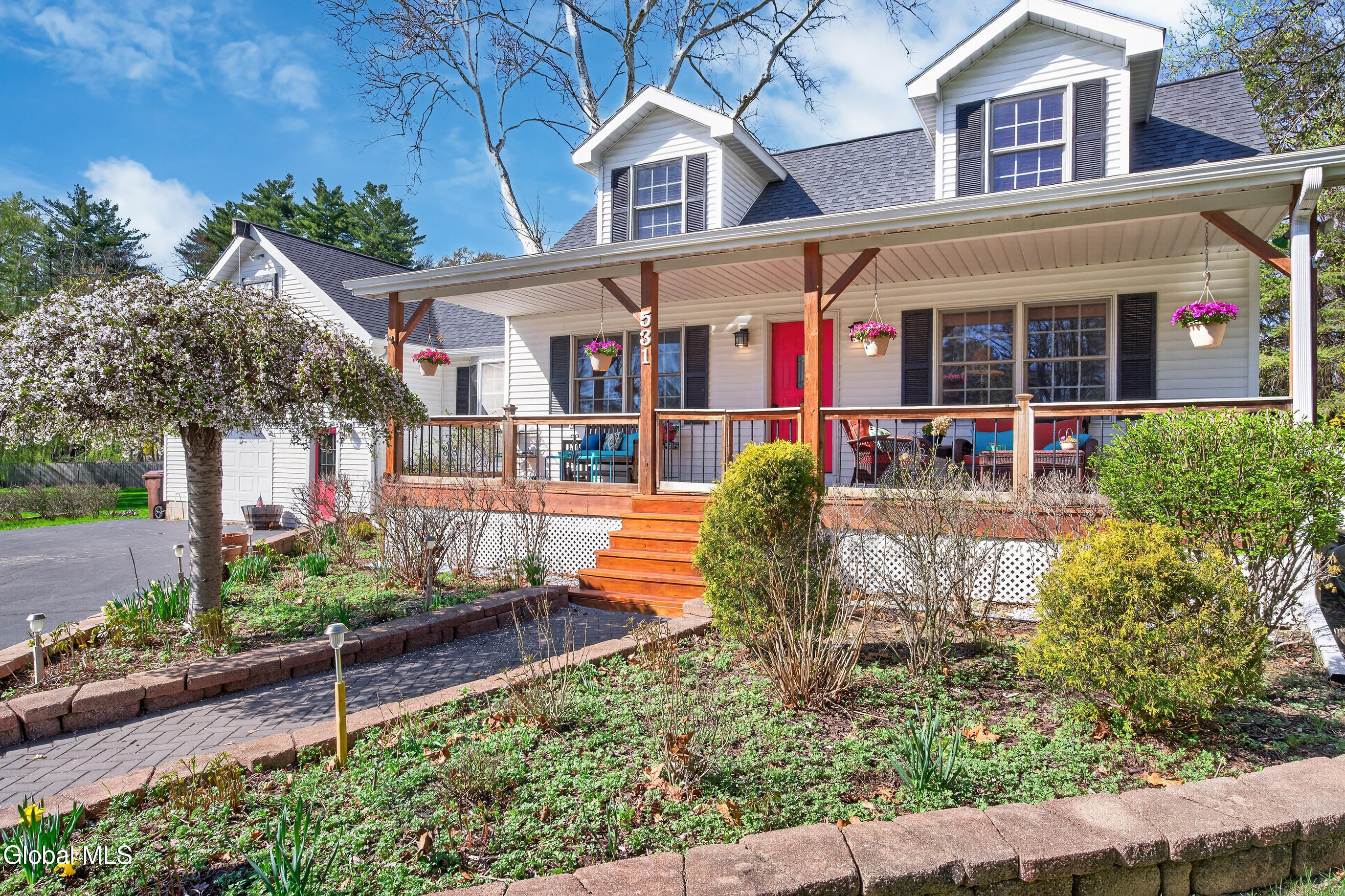 531 Delaware Avenue Delmar NY 12054