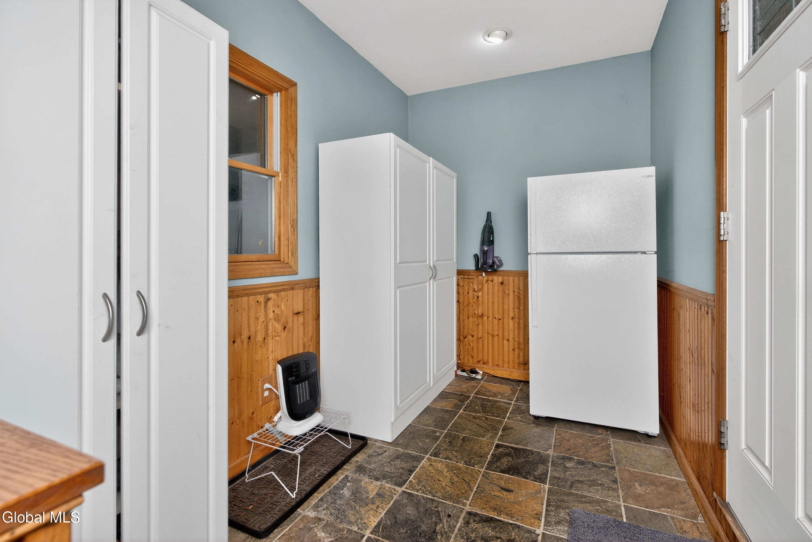 531 Delaware Avenue Delmar NY 12054