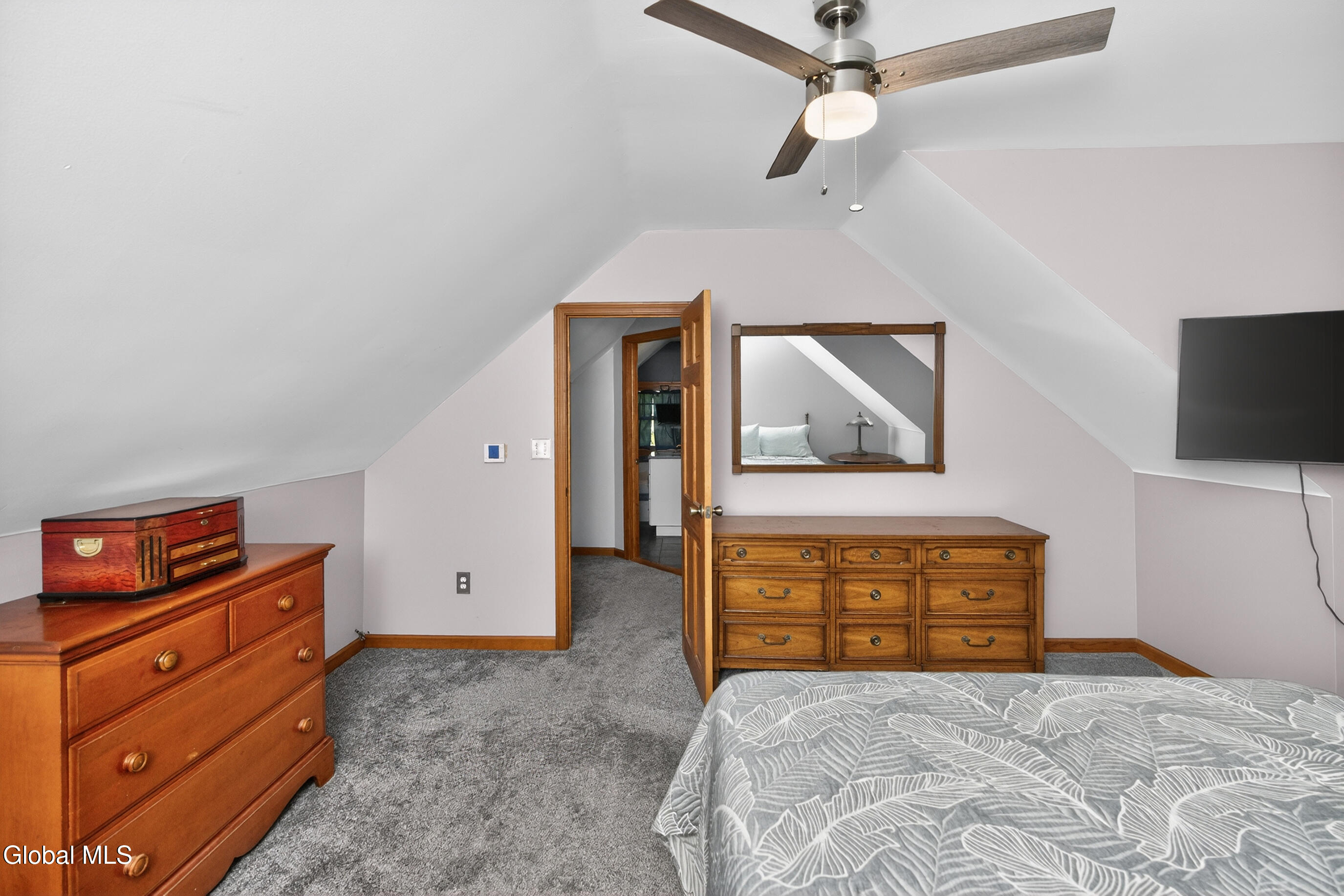 531 Delaware Avenue Delmar NY 12054