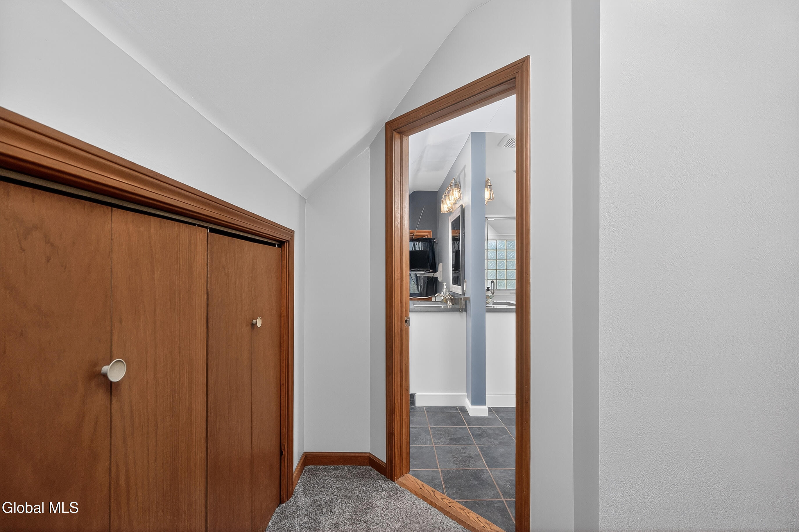 531 Delaware Avenue Delmar NY 12054