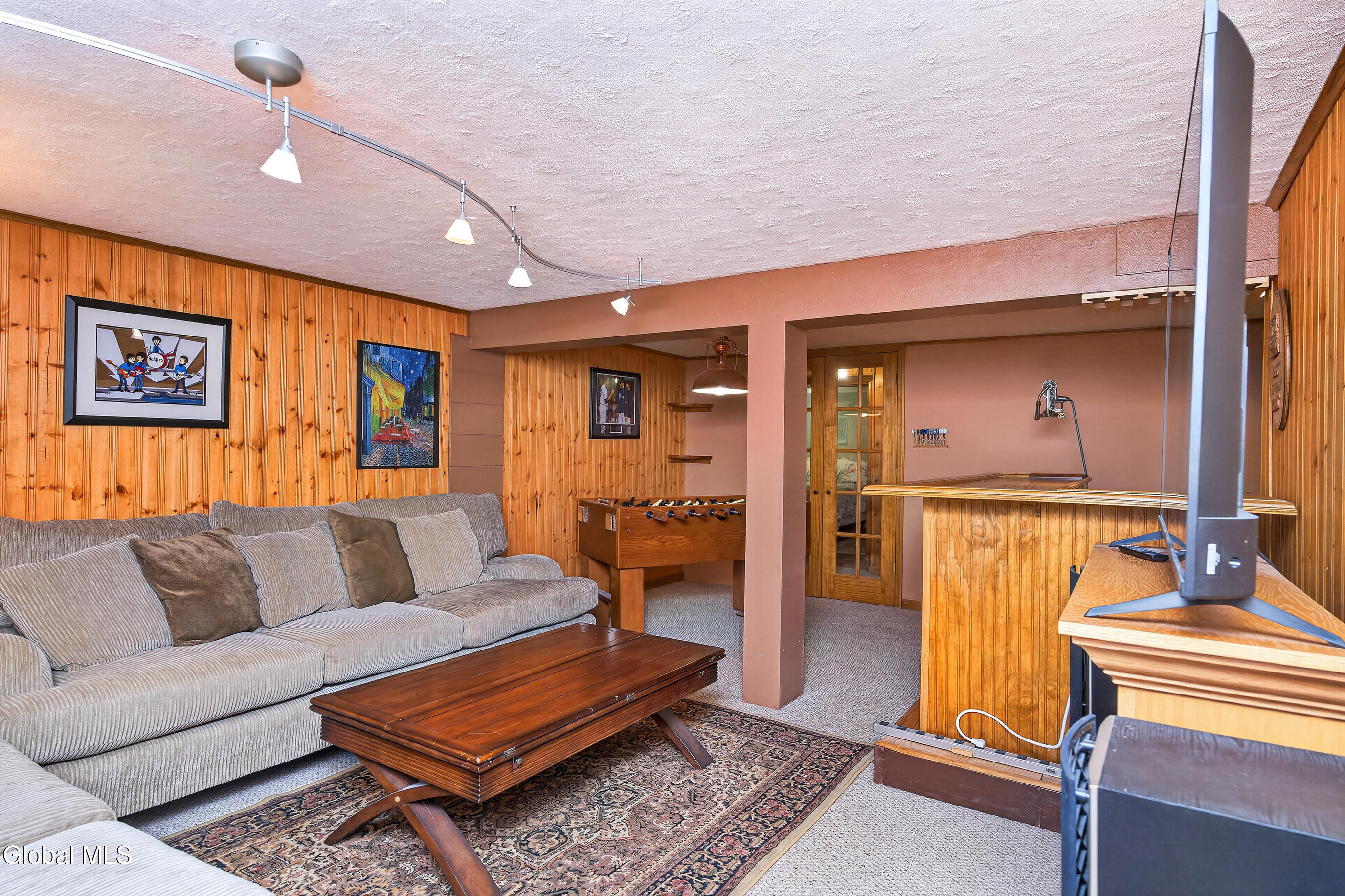531 Delaware Avenue Delmar NY 12054