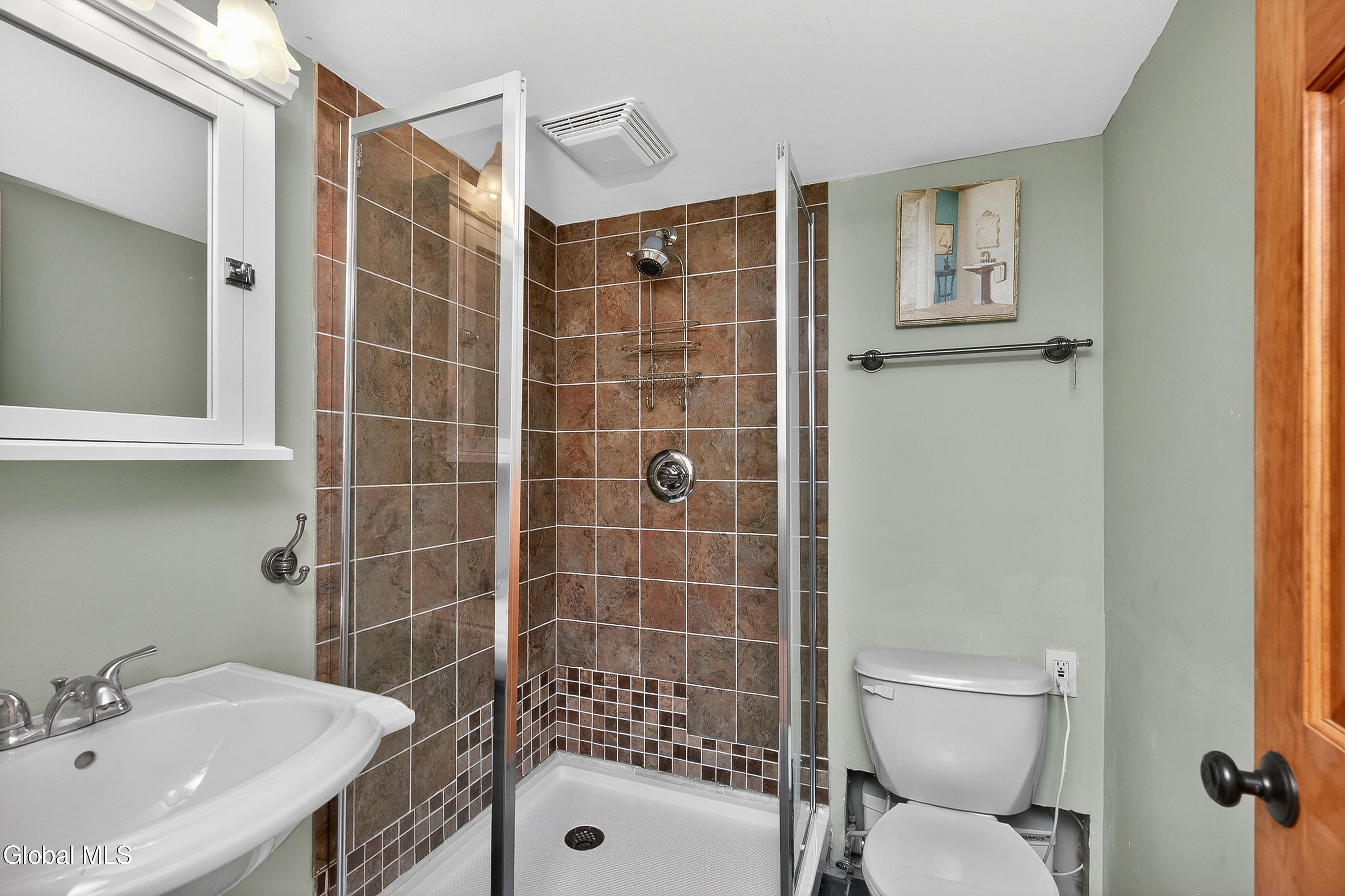 531 Delaware Avenue Delmar NY 12054
