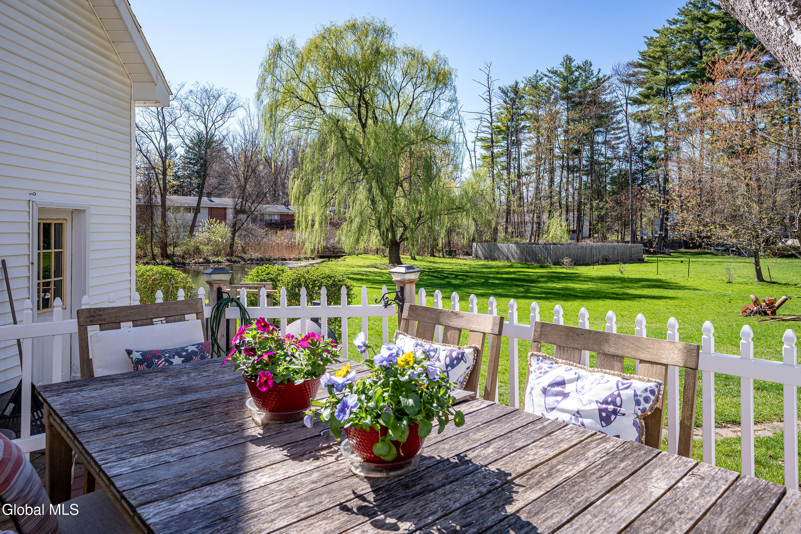 531 Delaware Avenue Delmar NY 12054