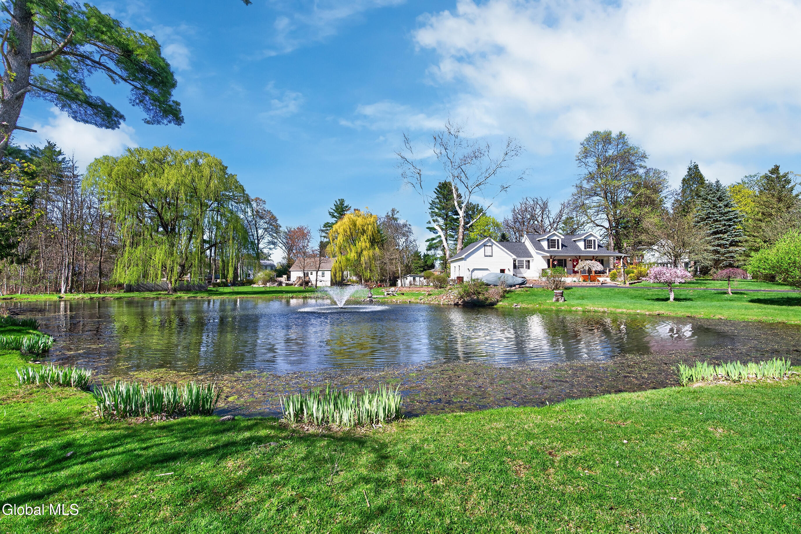 531 Delaware Avenue Delmar NY 12054