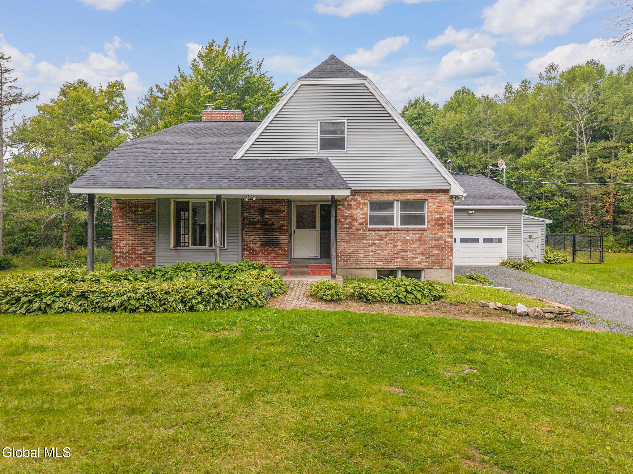 139 Auser Road Esperance NY 12066