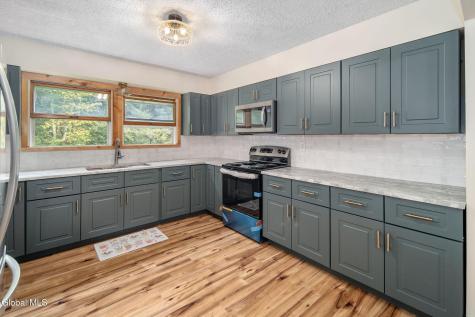 139 Auser Road Esperance NY 12066