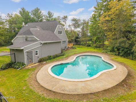 139 Auser Road Esperance NY 12066