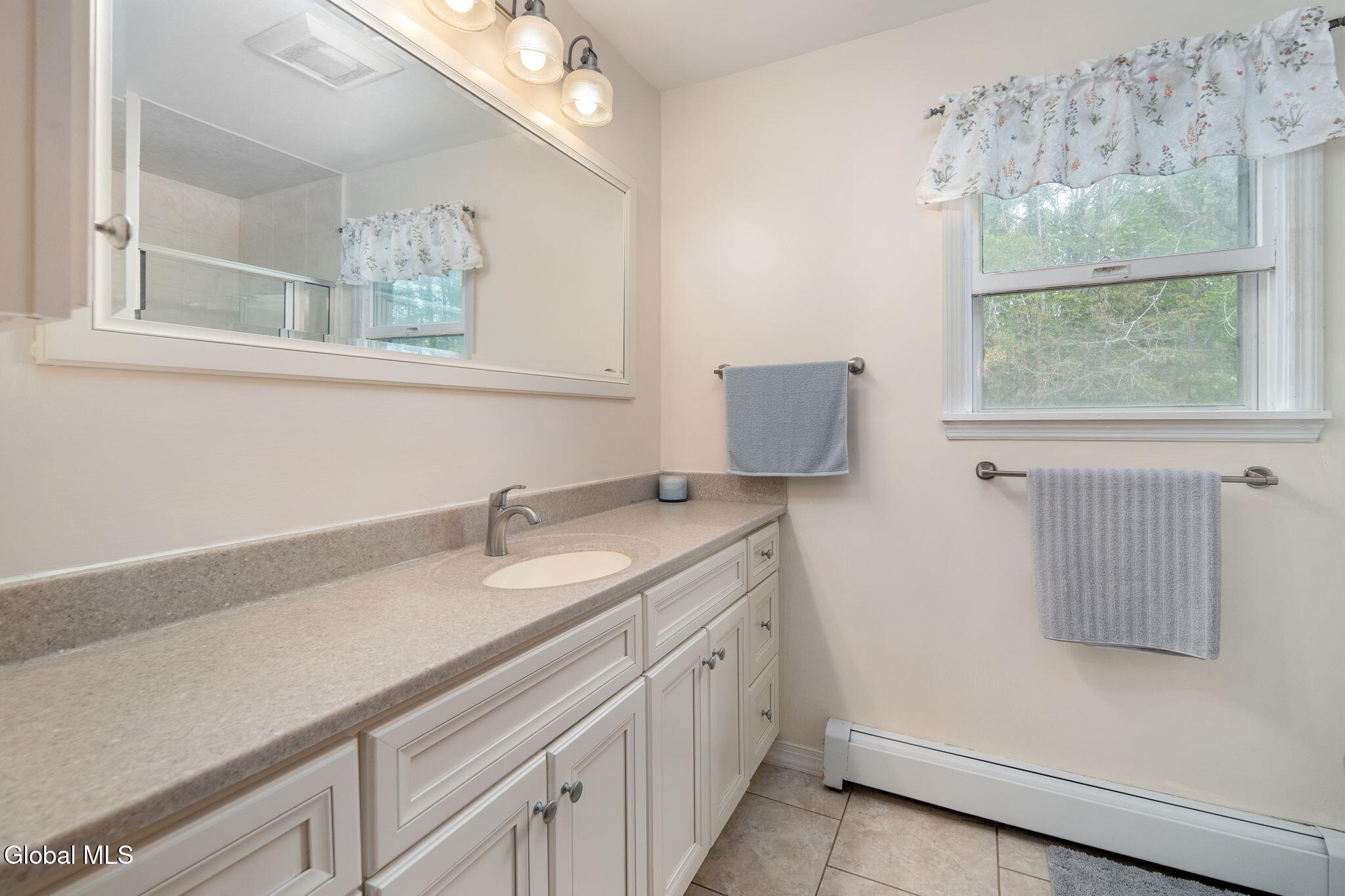 139 Auser Road Esperance NY 12066