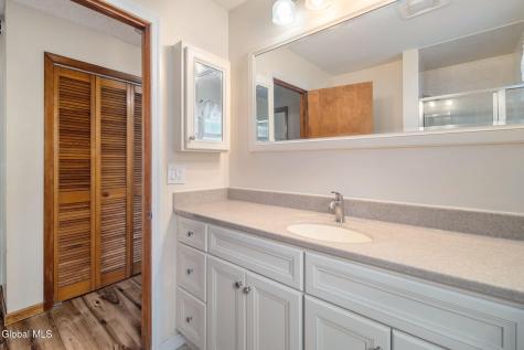 139 Auser Road Esperance NY 12066