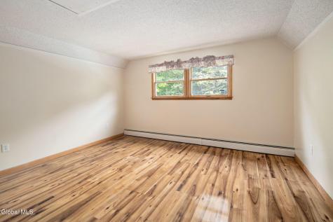 139 Auser Road Esperance NY 12066