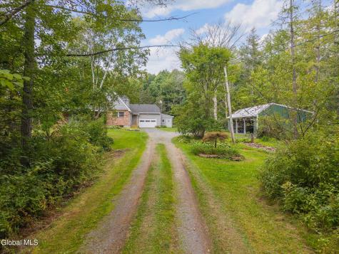 139 Auser Road Esperance NY 12066