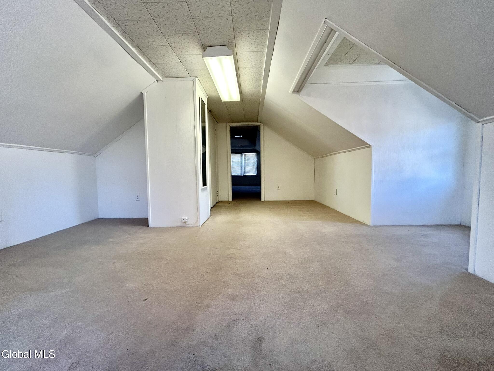 2027 Cardiff Road Rotterdam NY 12303