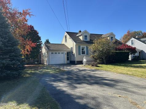2027 Cardiff Road Rotterdam NY 12303