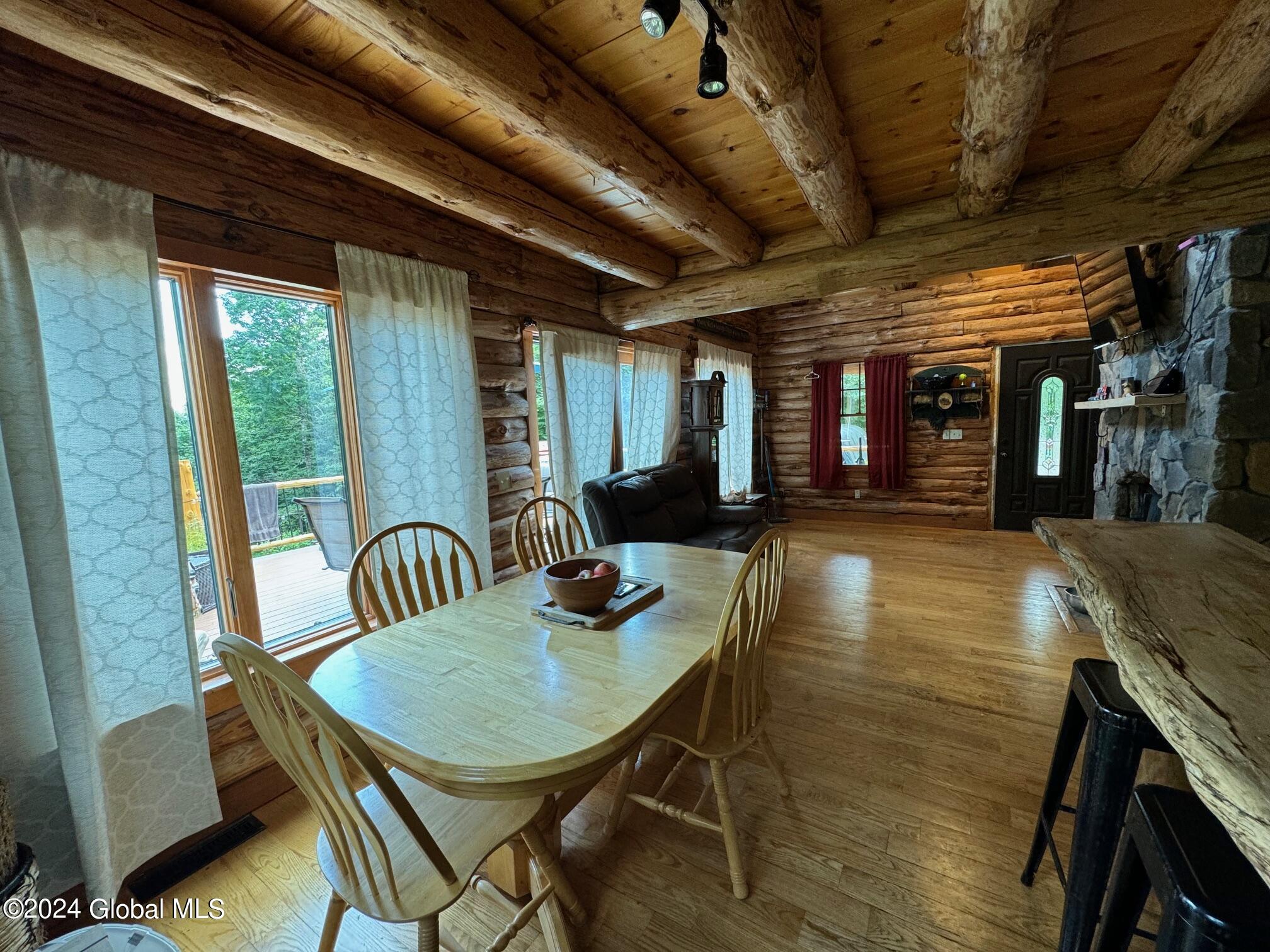 75 Forest Way Ticonderoga NY 12883