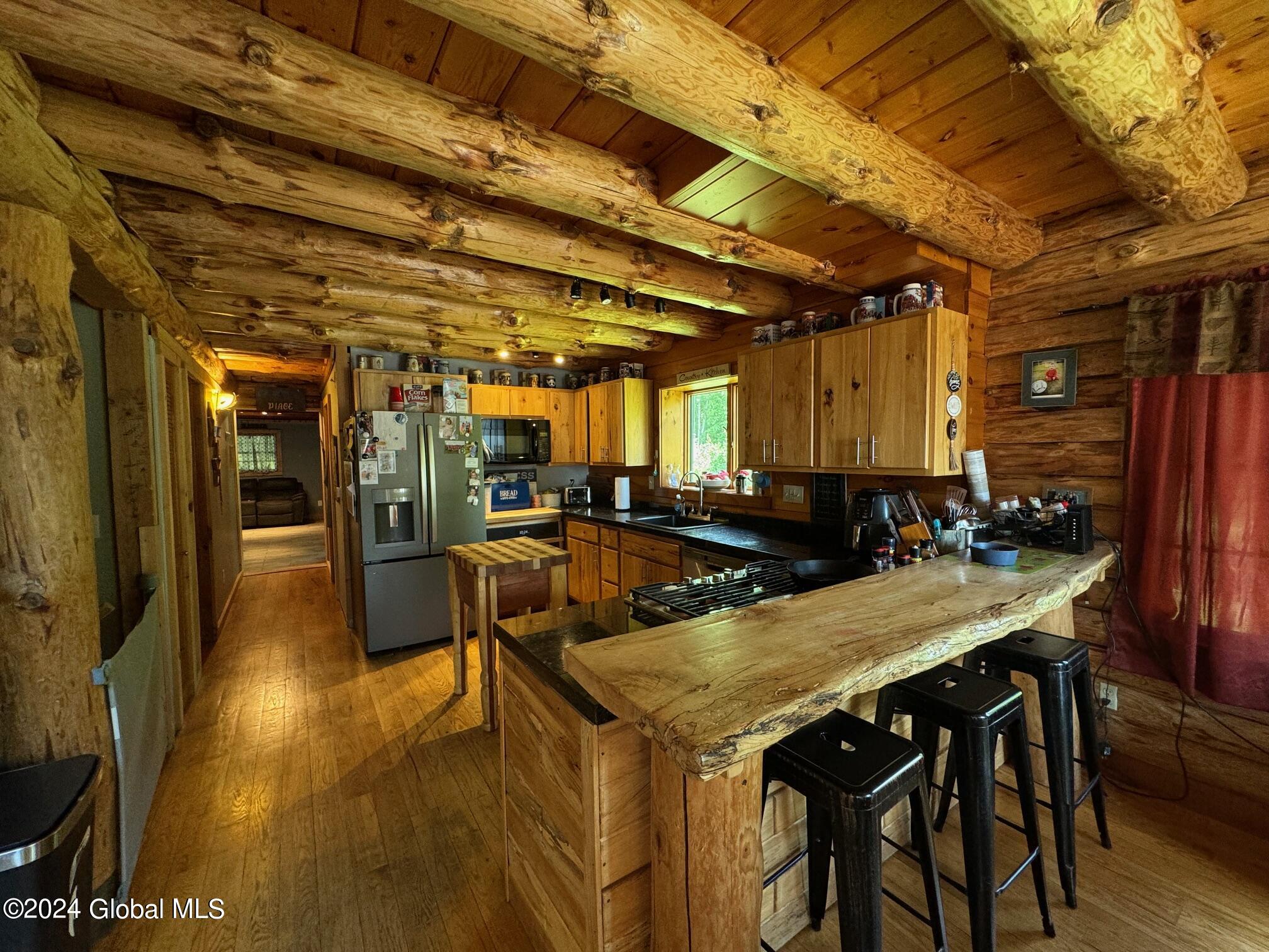 75 Forest Way Ticonderoga NY 12883