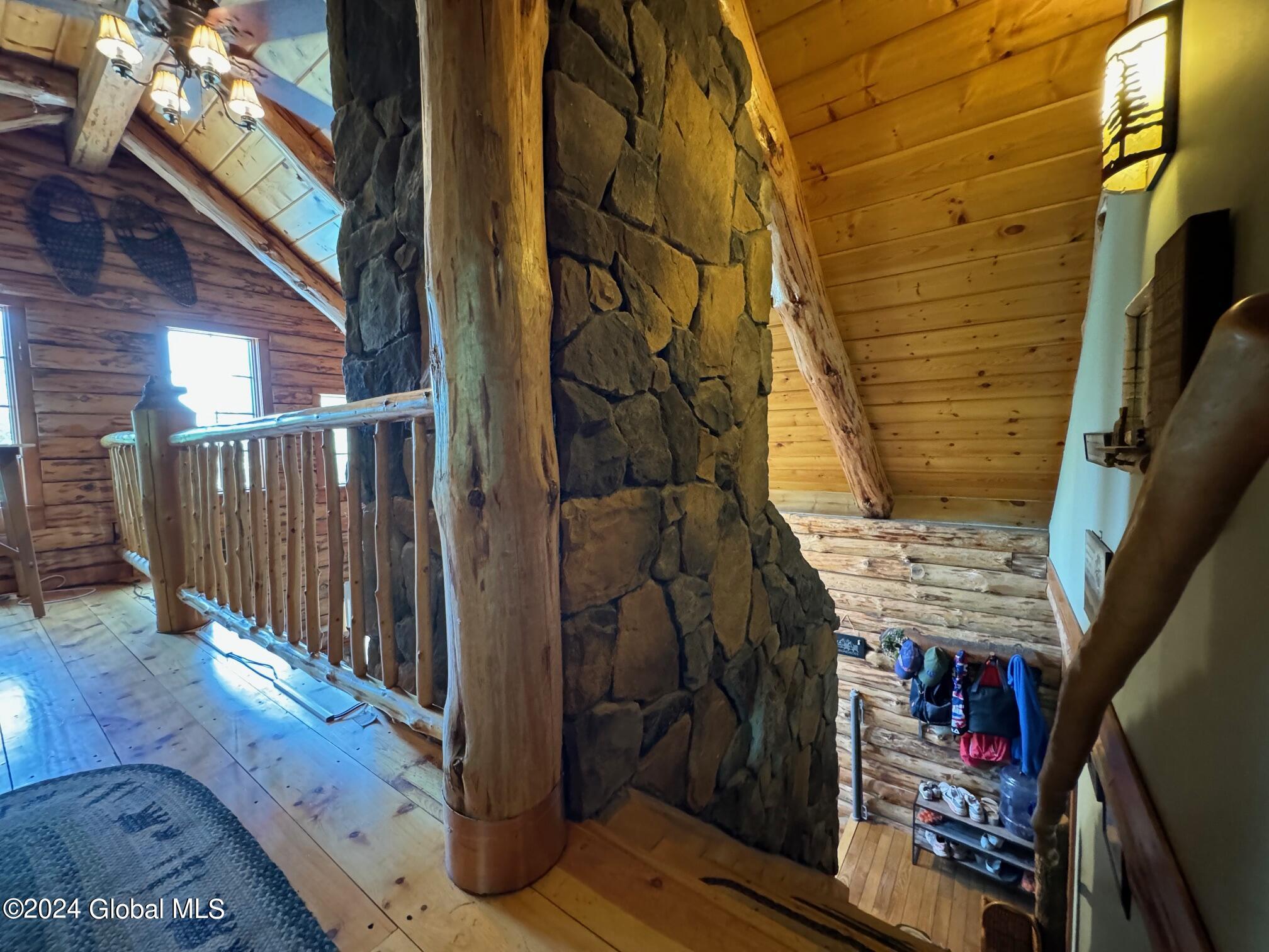 75 Forest Way Ticonderoga NY 12883