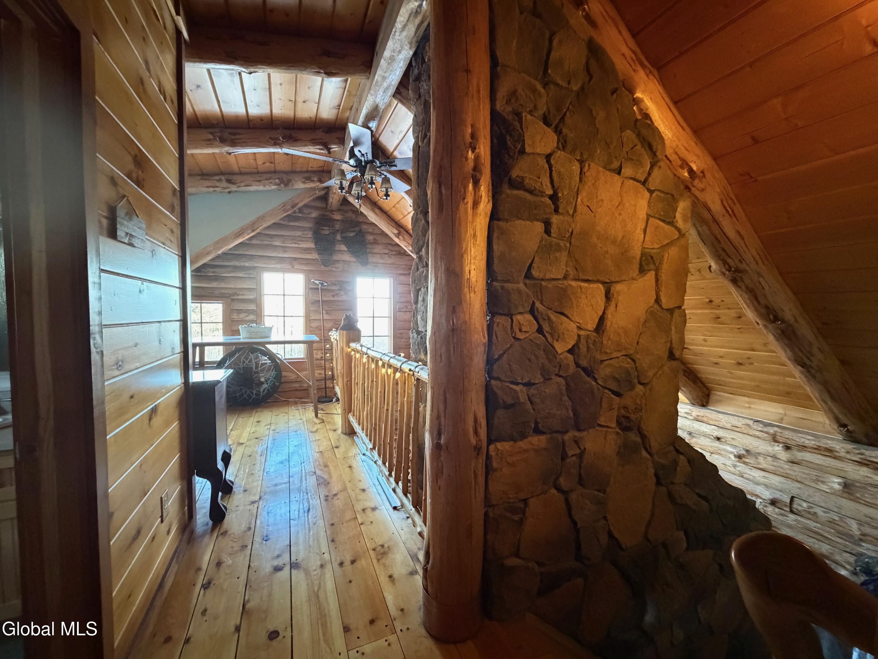 75 Forest Way Ticonderoga NY 12883