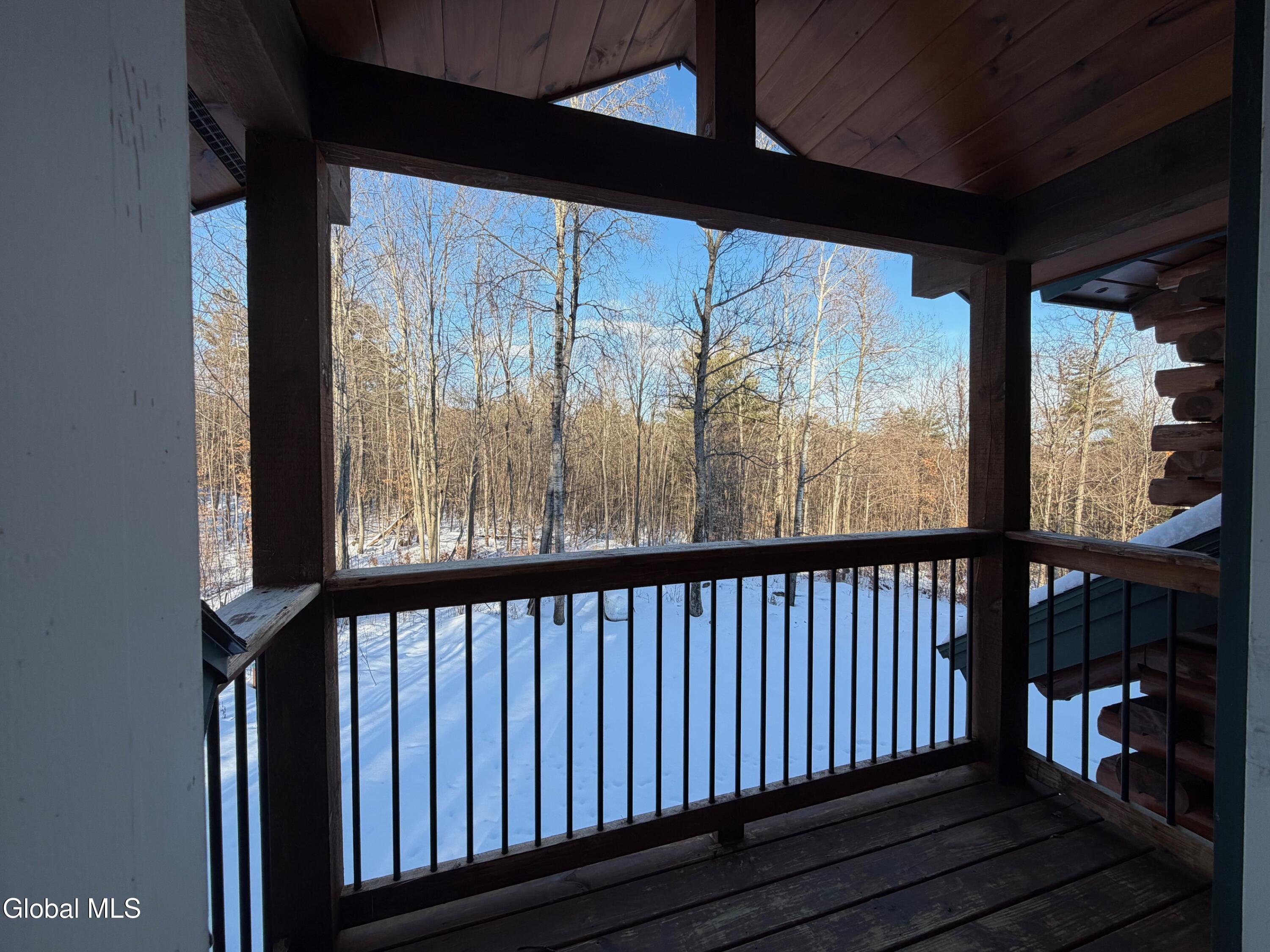 75 Forest Way Ticonderoga NY 12883
