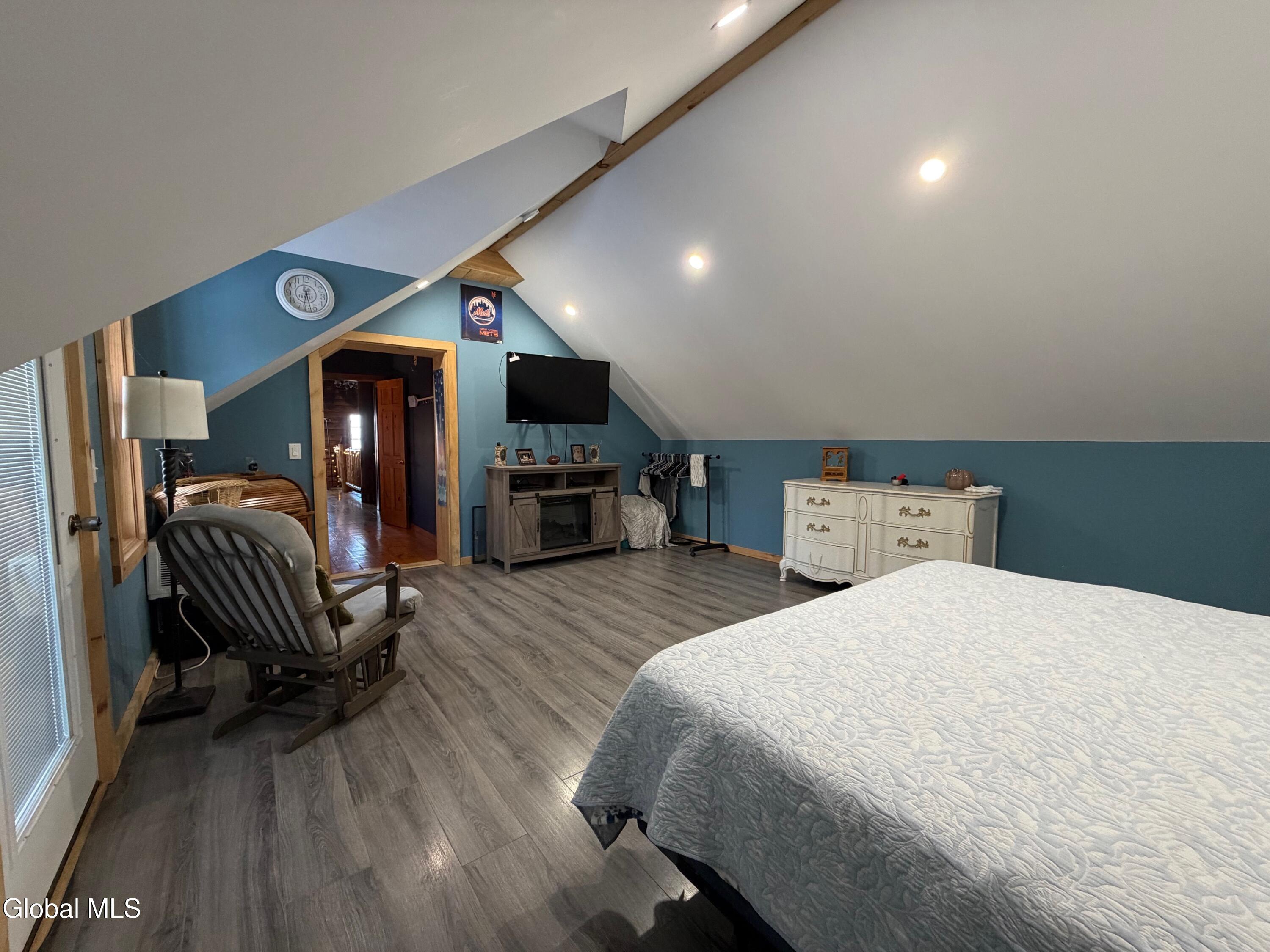 75 Forest Way Ticonderoga NY 12883