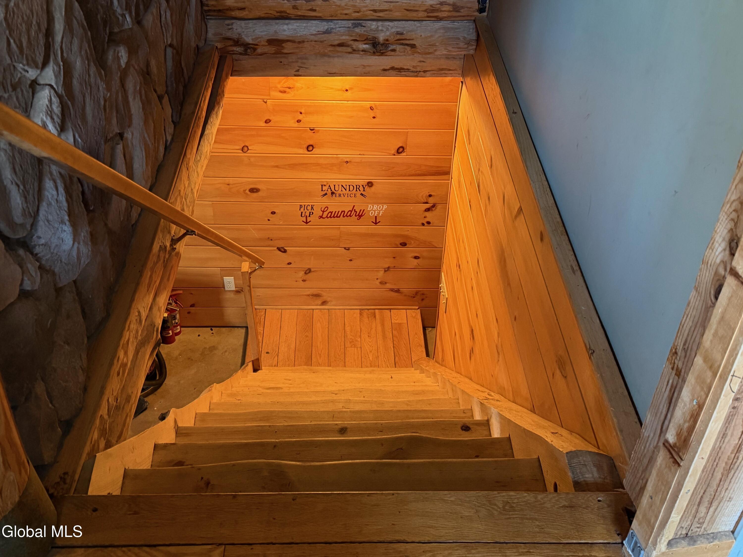 75 Forest Way Ticonderoga NY 12883