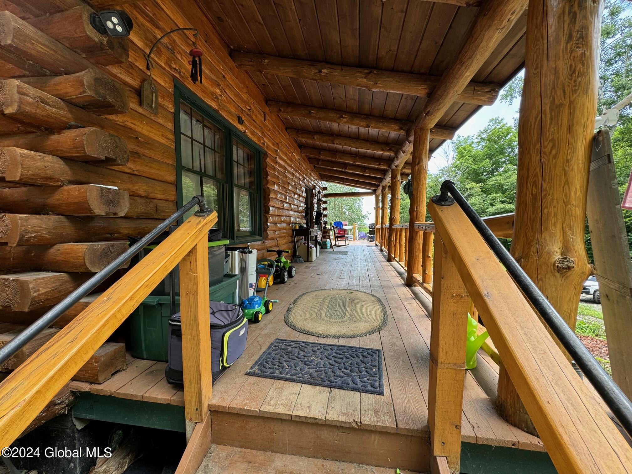 75 Forest Way Ticonderoga NY 12883