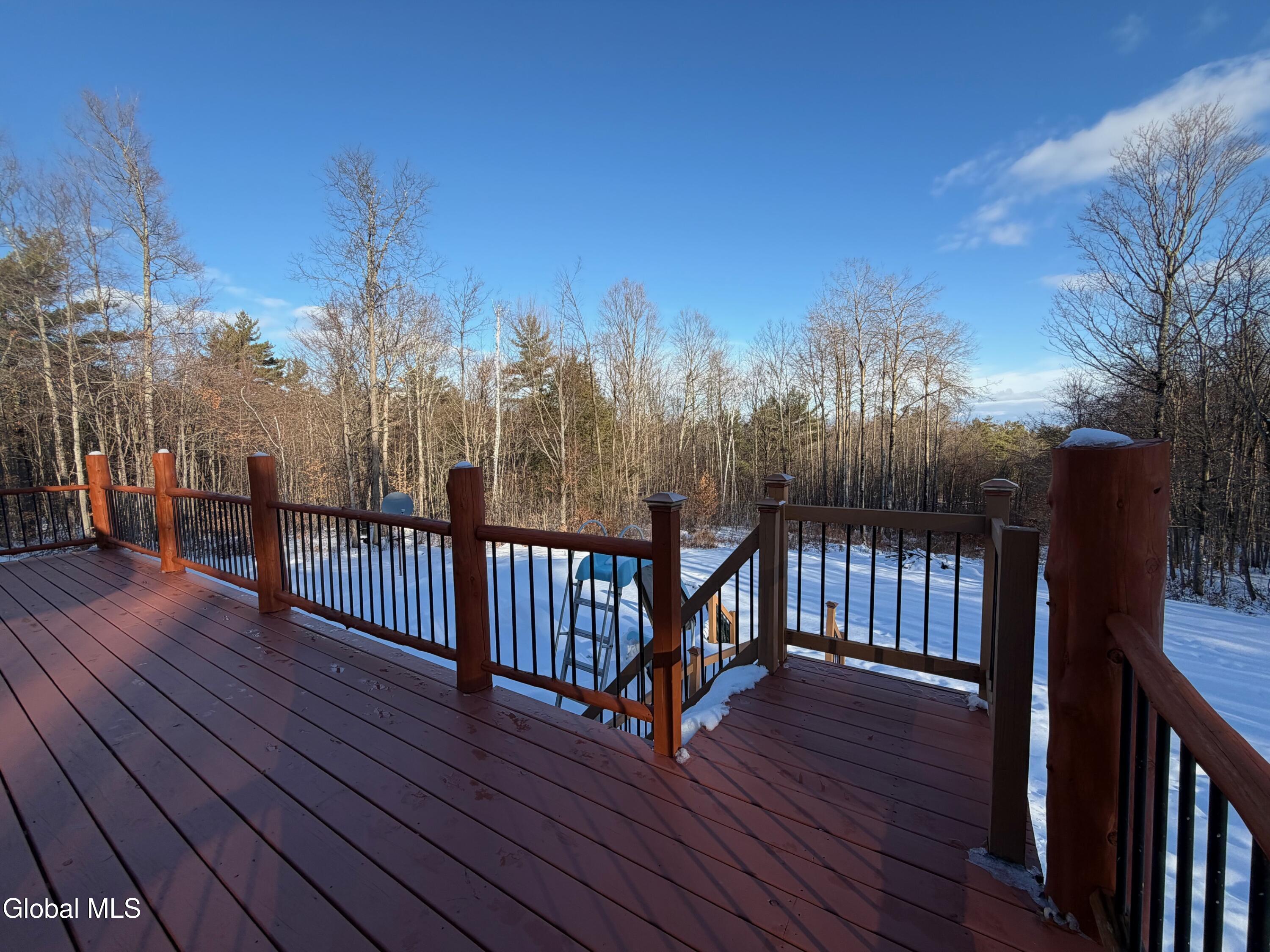 75 Forest Way Ticonderoga NY 12883