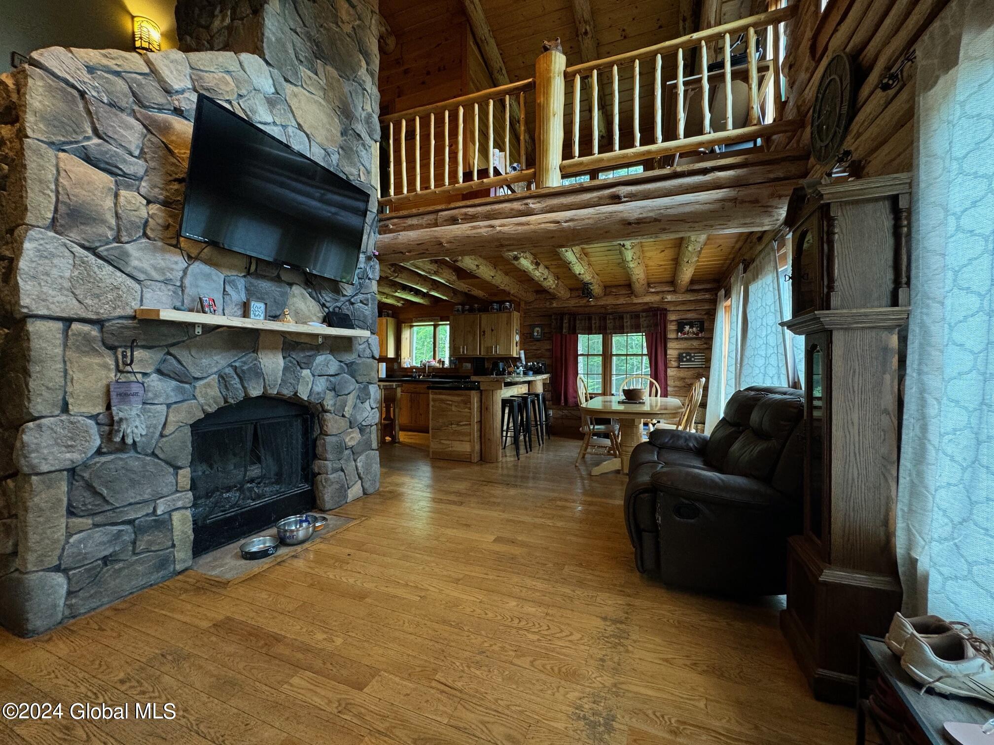 75 Forest Way Ticonderoga NY 12883