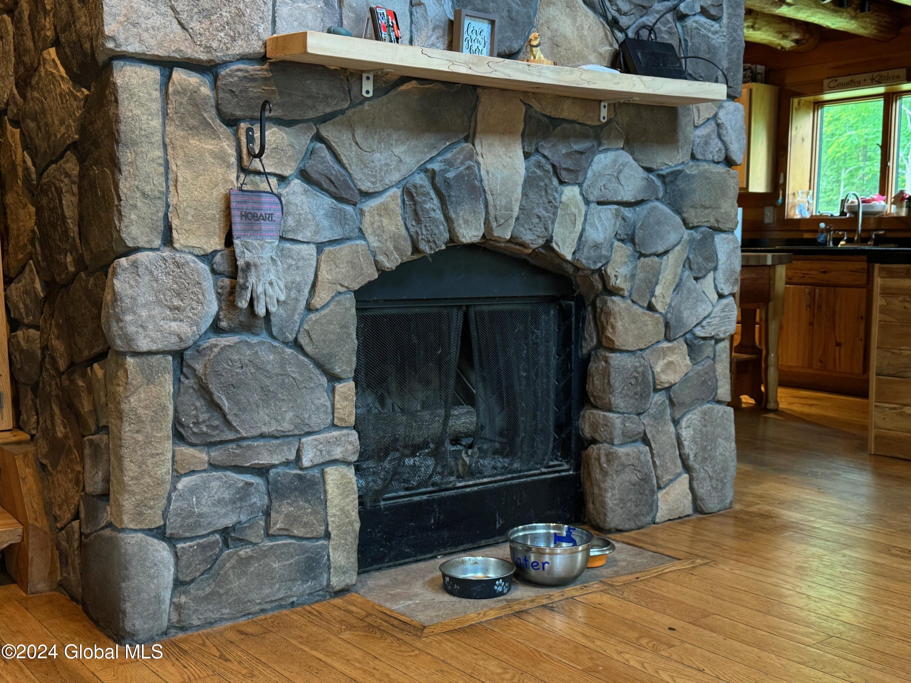 75 Forest Way Ticonderoga NY 12883