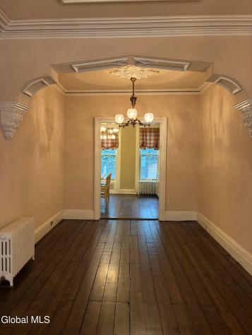 165 Lancaster Street Albany NY 12210