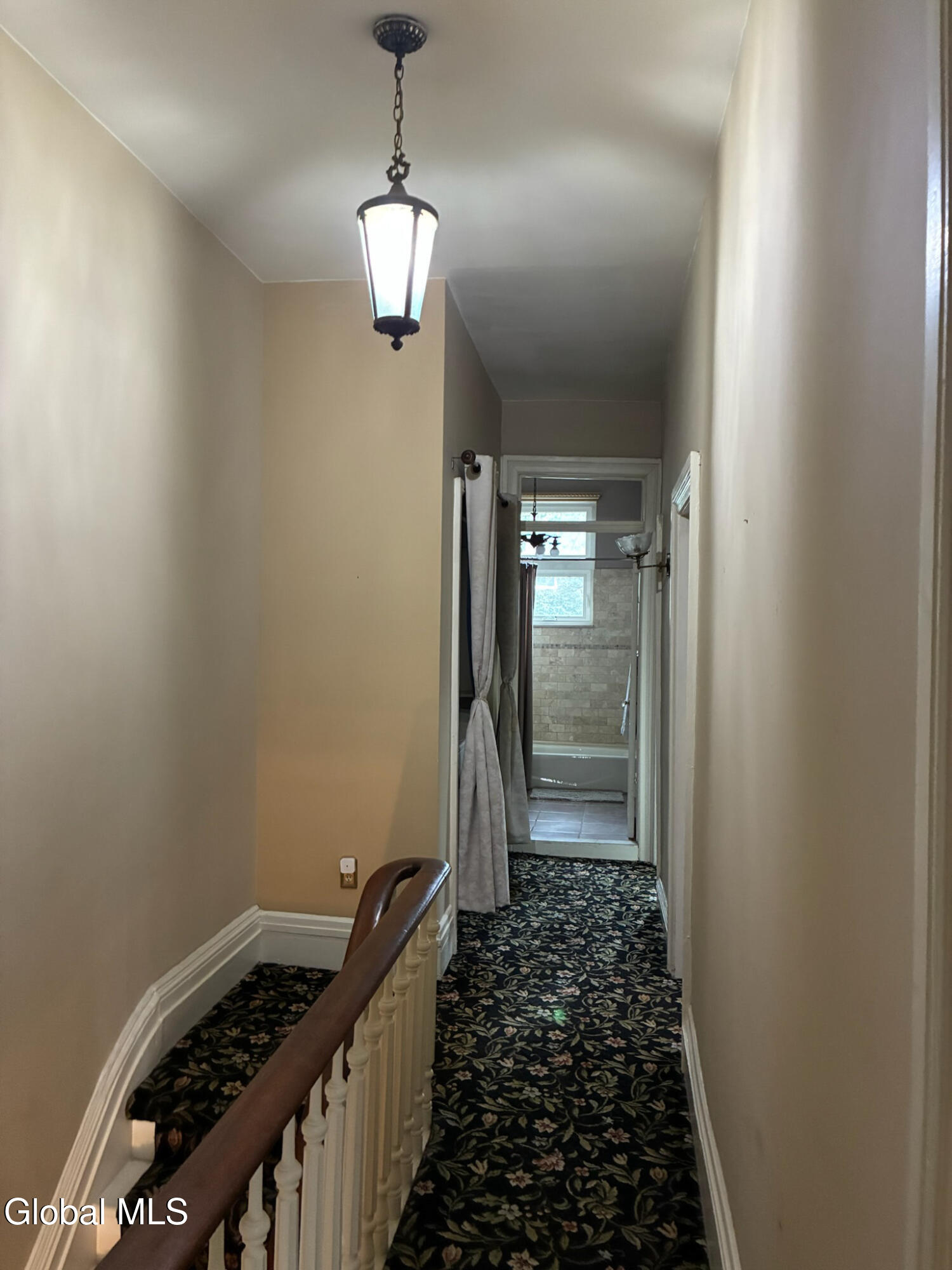 165 Lancaster Street Albany NY 12210