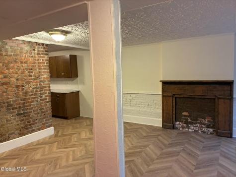 165 Lancaster Street Albany NY 12210