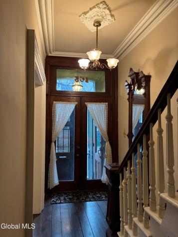 165 Lancaster Street Albany NY 12210