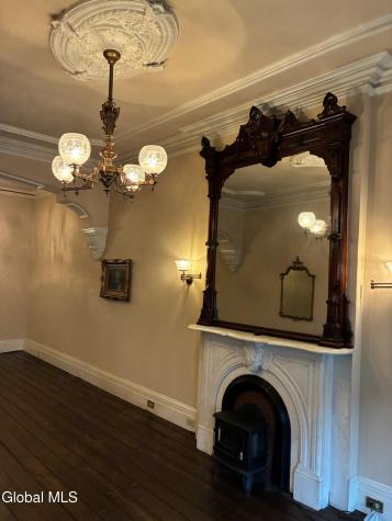 165 Lancaster Street Albany NY 12210