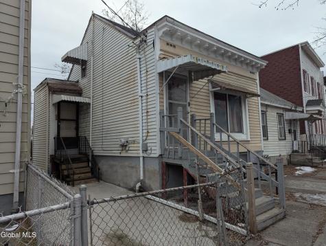 636 Clinton Avenue Albany NY 12206