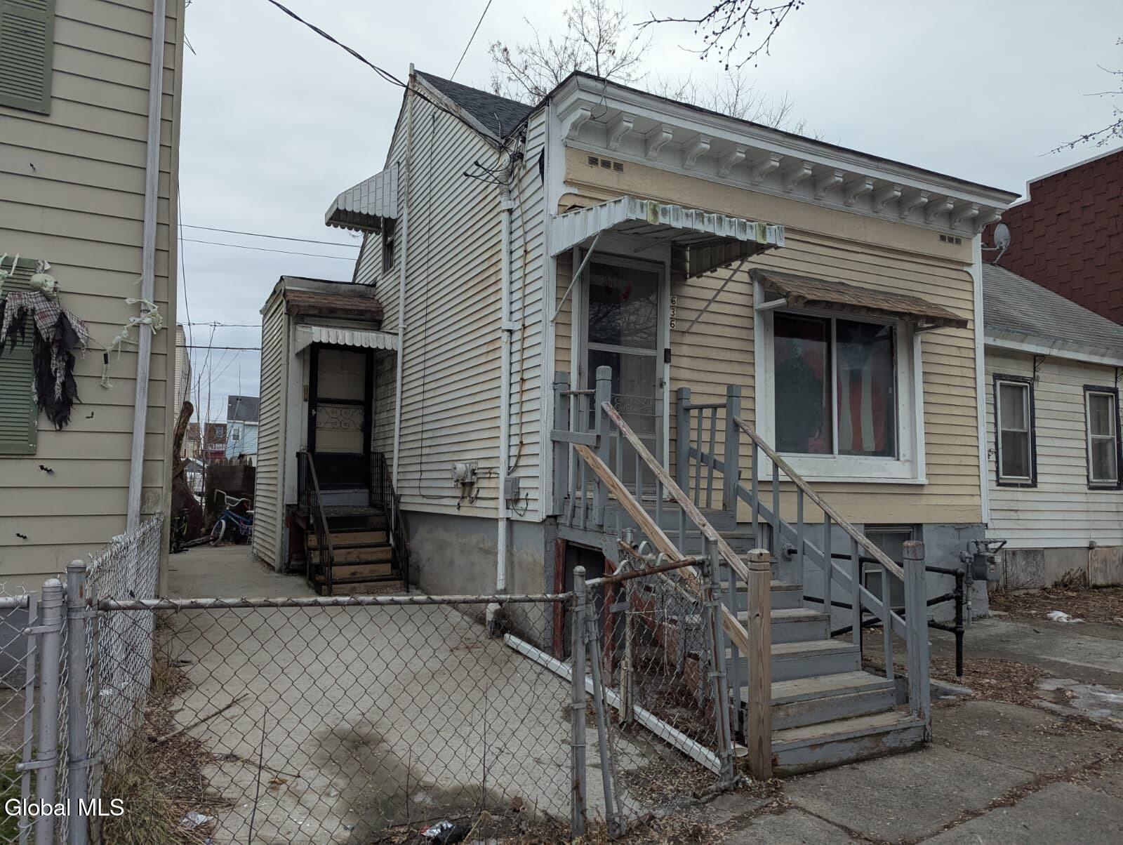 636 Clinton Avenue Albany NY 12206