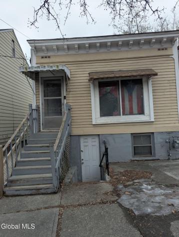 636 Clinton Avenue Albany NY 12206
