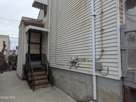 636 Clinton Avenue Albany NY 12206