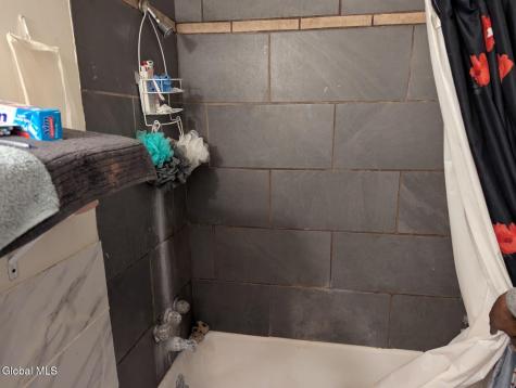 636 Clinton Avenue Albany NY 12206