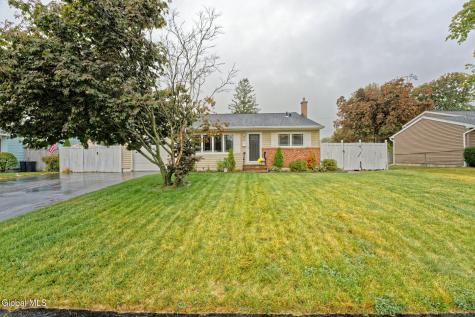 44 Red Fox Drive Albany NY 12205