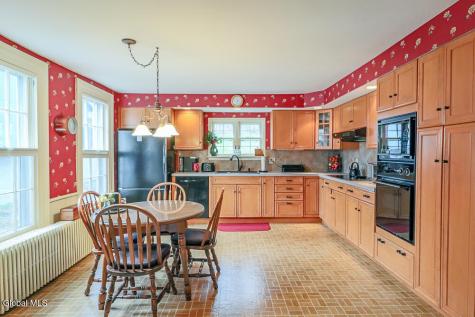 983 Route 144 New Baltimore NY 12087