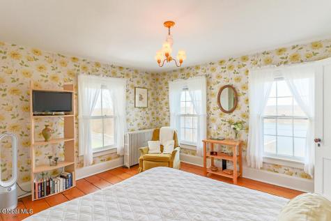 983 Route 144 New Baltimore NY 12087