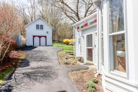 983 Route 144 New Baltimore NY 12087