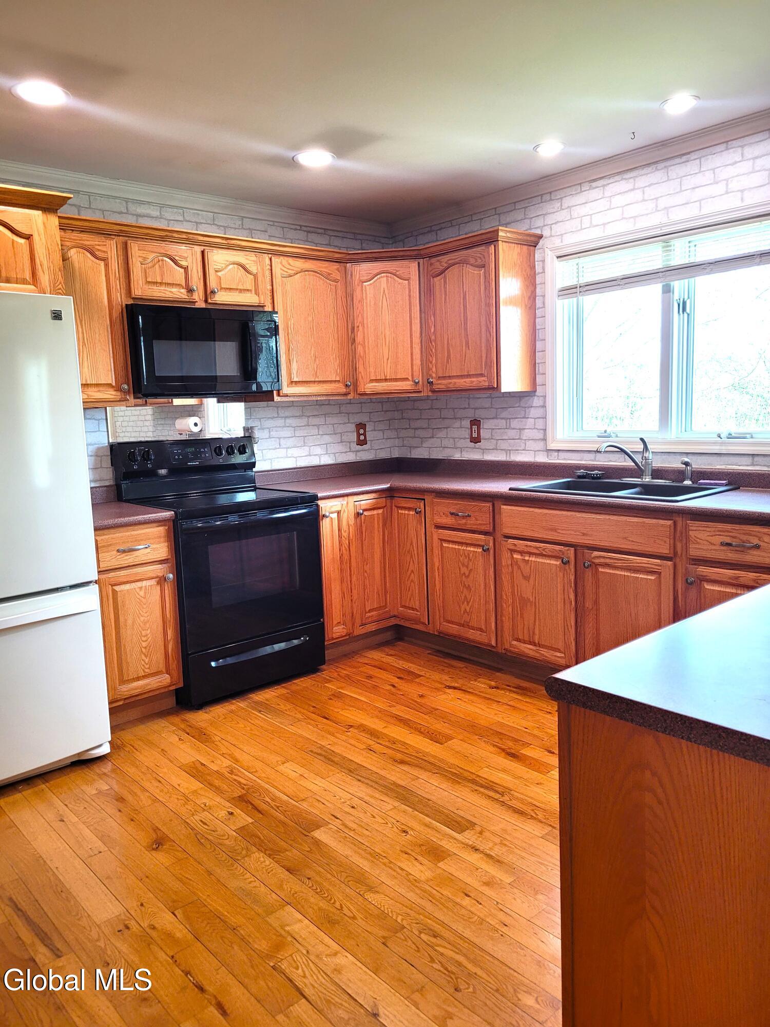 188 Country Estates Road Greenville NY 12083
