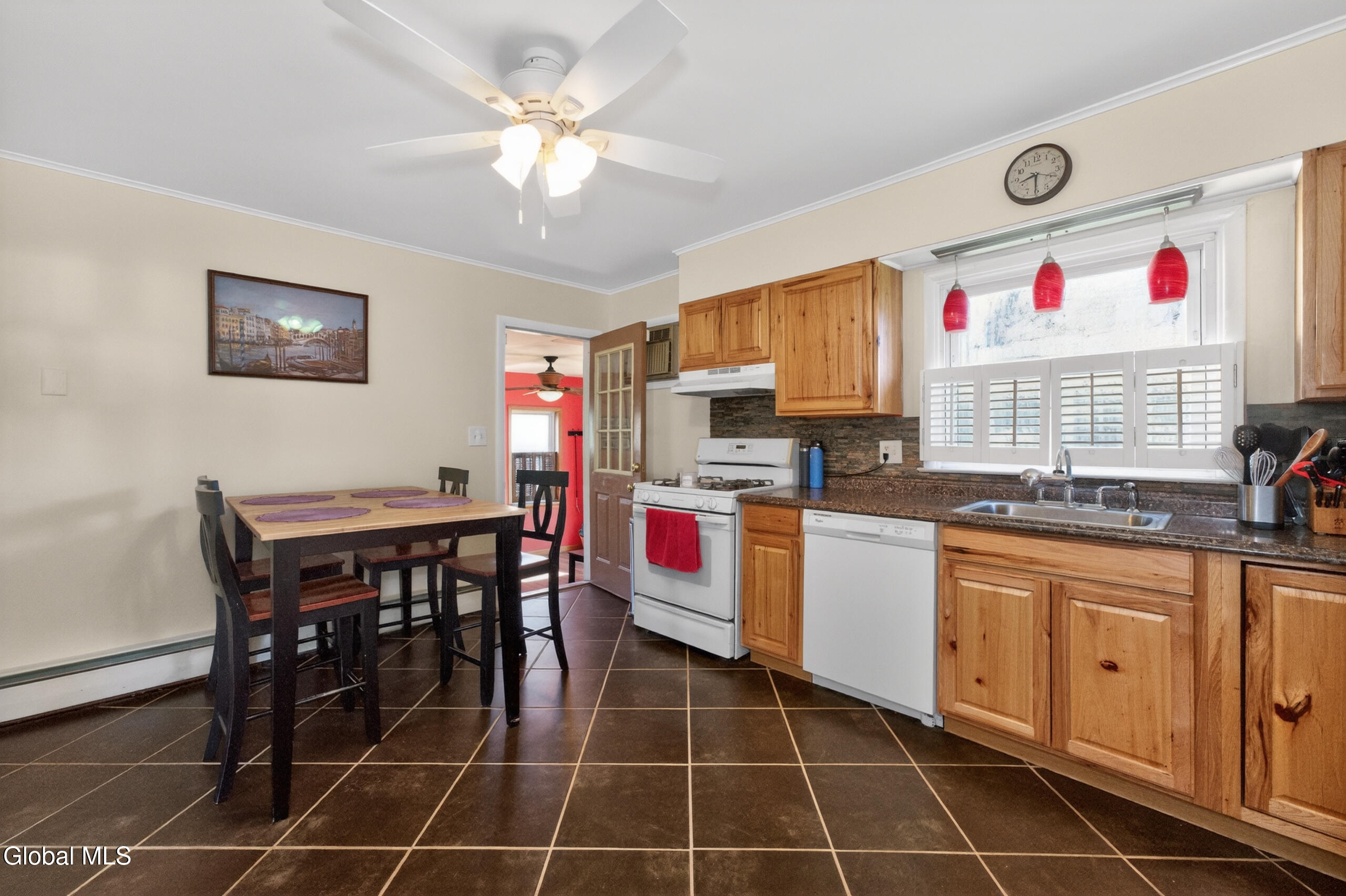 25 Woodbine Avenue Watervliet NY 12189