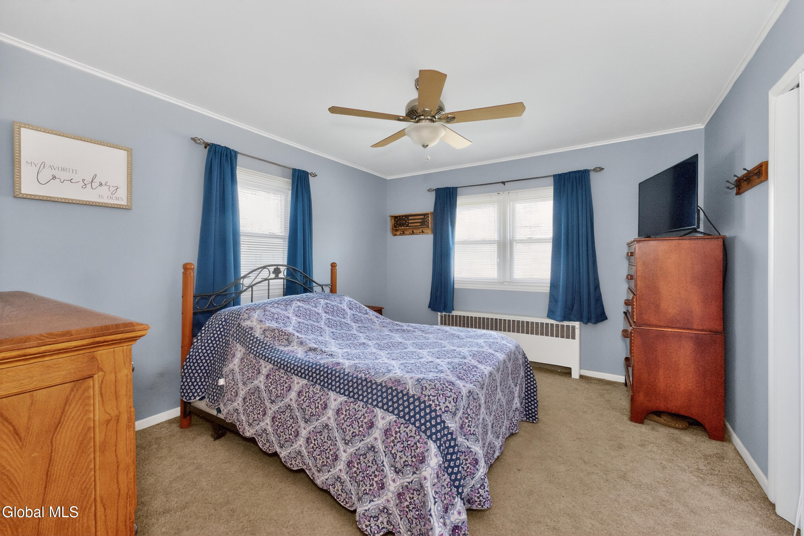 25 Woodbine Avenue Watervliet NY 12189